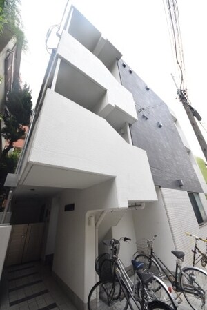 La fleche中野坂上の物件外観写真